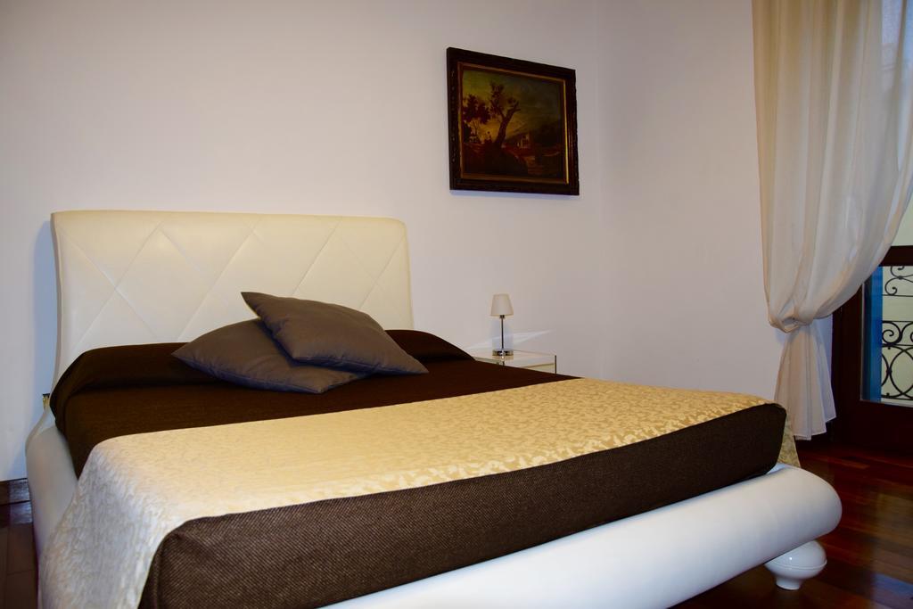 Ball Apartments Loc 04163 Verona Phòng bức ảnh